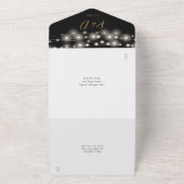 Zwart en goud String Lights gebladerte bruiloft All In One Uitnodiging (Buitenkant)