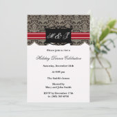 Zwart en rood Elegant Monogram Party Uitnodigingen (Staand voorkant)