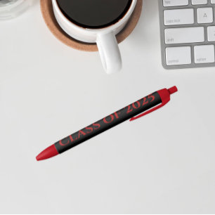 Zwart en rood kleuren schooljaar zwarte inkt pen