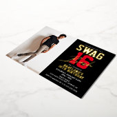 Zwart en Rood Swag 16 Verjaardag Folie Uitnodiging (Gedraaid)
