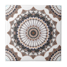 Zwart en Tannig Mandala Patroon