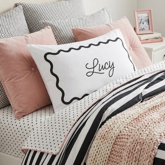 Zwart en Wit Golfjesframe met Monogram Kussensloop