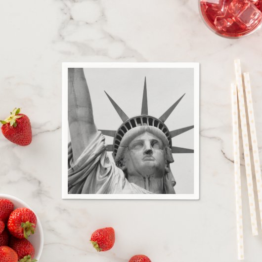 Zwart en wit Vrijheidsbeeld Servet (Insitu)