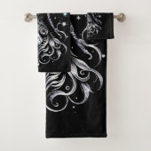 Zwart en Zilver Tattoo Angel Bad Handdoek (Insitu)