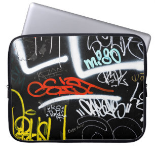Zwart-gekleurde graffiti-kunst laptop sleeve