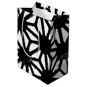 Zwart geometrisch patroon medium cadeauzakje