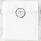 Zwart Gingham Check Casual Custom Wedding Favor Ronde Sticker (Tas)
