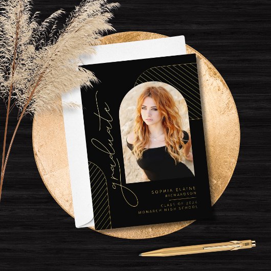 Zwart Goud Elegant Afstuderen Script Afstuderen Folie Uitnodiging