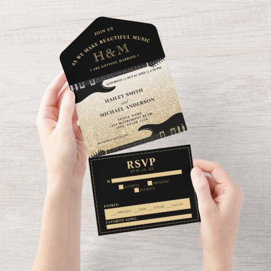 Zwart & Goud Glitter Gitaar Bruiloft All In One Uitnodiging (Afscheurbaar)