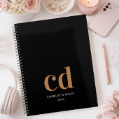 Zwart gouden monogram initialen elegant 2026 planner