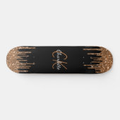 Zwart goudglitter druppelt monogram elegant monogr skateboard (Horizontaal)