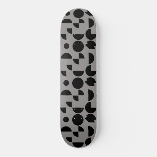 Zwart Grijs Modern Elegant Geometrisch Tribal Skateboard (Voorkant)