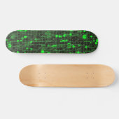 Zwart-groene computercode #5 skateboard (Horizontaal)