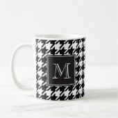 Zwart houndstooth-monogram koffiemok (Links)