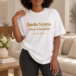 Zwart Is Mooi — Cadeau voor Haar Tri-Blend Shirt