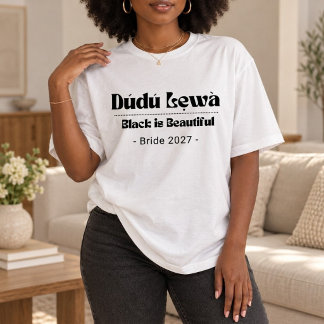 Zwart Is Mooi T-shirt — Cadeau voor Haar