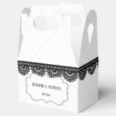 Zwart Kant op Witte Aangepaste Bruiloft Bedankdoosjes (Geopend)