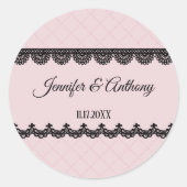 Zwart Kant op Zachte Roze Custom Bruiloft Ronde Sticker (Voorkant)