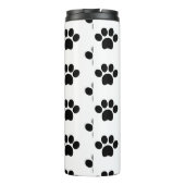 Zwart-kattehondenpootje drukt schattig op wit thermosbeker (Achterkant)