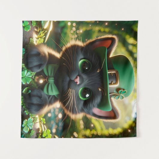 Zwart Kitten in Groen St. Patrick's Day Kleding Wandkleed (Voorkant (horizontaal))