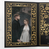 Zwart Koninklijk Middeleeuws Zwaard Bruiloft QR Co Drieluik Uitnodiging (Binnenzijde eerst)