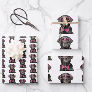 Zwart Lab Roze glazen & Bowtie cadeaupapier