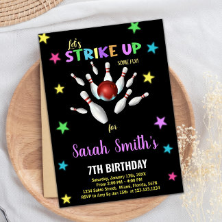 Zwart Licht Paarse Bowling Verjaardagsuitnodiginge Kaart