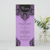 Zwart masker op lila paarse menukaart (Staand voorkant)