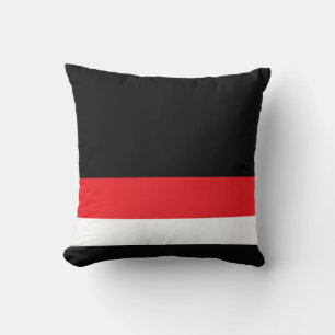 Zwart met scheidingslijnen + twee willekeurige kle kussen