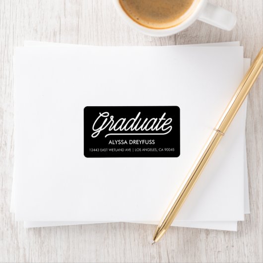 Zwart Modern Script Afstuderen Adresetiketten Etiket (Insitu)