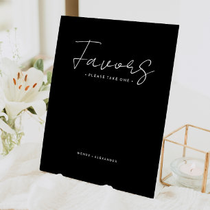 Zwart Modern Script Wedding Favors Reclamebord Met Voetstuk
