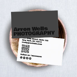 Zwart op zwart Moderne Vetgedrukte Typografie QR C Visitekaartje