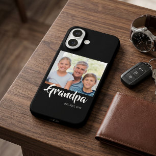Zwart Opa Opgerichte Script Foto iPhone 16 Hoesje