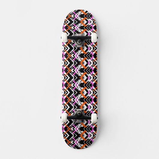Zwart, Oranje en roze hand getekend pijlpatroon Skateboard (Voorkant)
