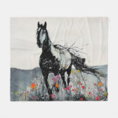 Zwart Paard in Wildbloemen Fleece Deken (Voorkant (Horizontaal))