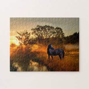 Zwart paard in zonsopgang legpuzzel