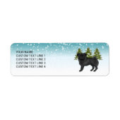 Zwart Pug Schattige Cartoon Dog Snowy Winter Fores Etiket (Voorkant)