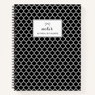 Zwart Quatrefoil Pattern Gepersonaliseerd Notitieb Notitieboek