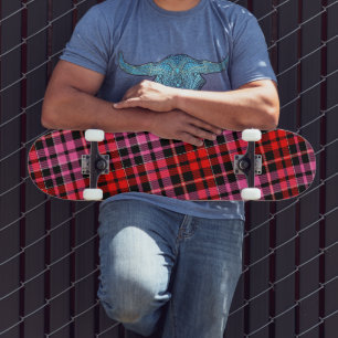 Zwart Rood Roze Geruite Schotse Ruit Design Skateboard