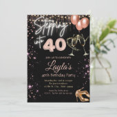 Zwart Roos Goud 40e verjaardag Meisje Uitnodiging (Staand voorkant)