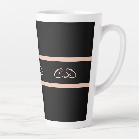 Zwart roos goudmonogram initiaal elegant script latte mok (Rechts)
