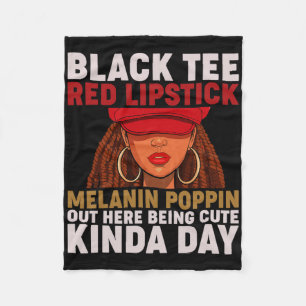 Zwart T-shirt Rode Lipstick Melanin Poppin Geschie Fleece Deken