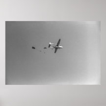 Zwart-wit 1968 Paratroopers Jumping Plane