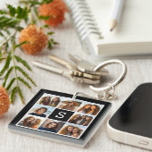 Zwart-wit 8 Aangepast fotocollage monogram Sleutelhanger (Voorkant Rechts)