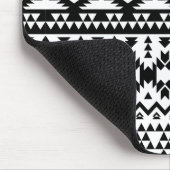 Zwart-wit Azteeks geometrisch vectorpatroon Muismat (Hoek)