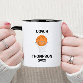 Zwart-wit basketbal coach mok