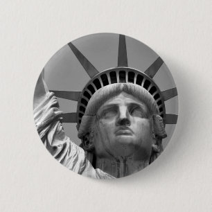 Zwart-wit beeld van de Vrijheid New York Ronde Button 5,7 Cm