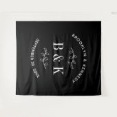 Zwart Wit Bloemen Botanisch Monogram Koppel Naam Wandkleed (Voorkant (horizontaal))