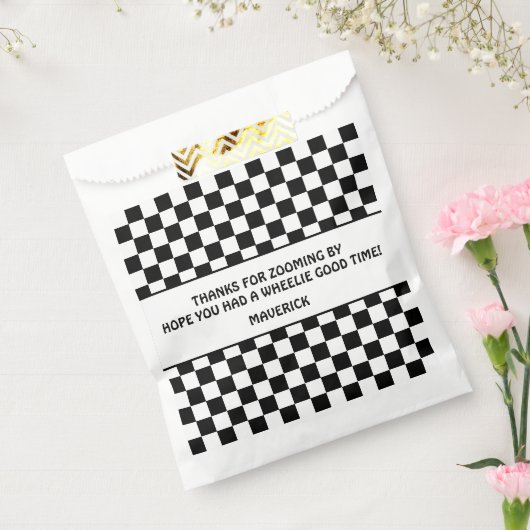 Zwart Wit Checkerboard Patroon Verjaardag Bedankzakje (Gezegeld)
