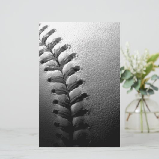 Zwart-wit Close-up Honkbal Briefpapier (Staand voorkant)